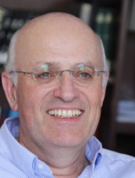 Zeev Weiss